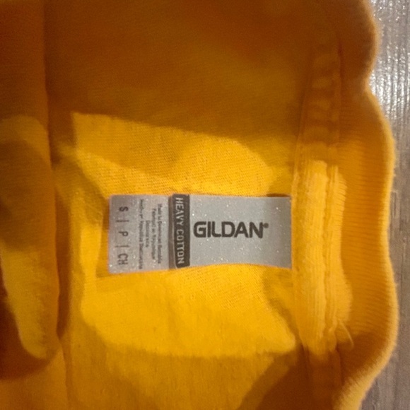 * 🤑💰🤑 3/$10.00 budle item 🤑💰🤑
**** Unisex small T-shirt - Picture 4 of 5